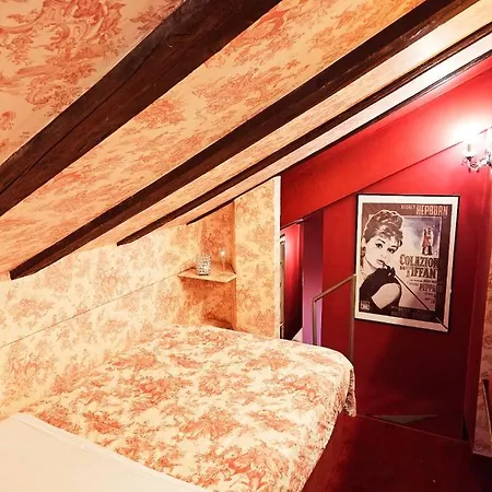 Mansarda Brera Apartman Milánó